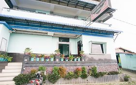 Reddoorz Near Mikie Holiday Funland Berastagi